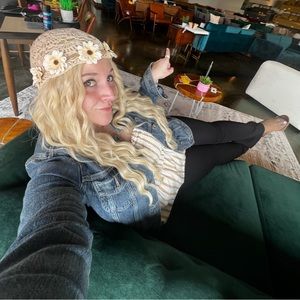 Meet your Posher, Lauren